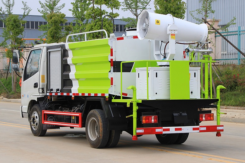 國六凱馬藍牌5噸多功能抑塵車