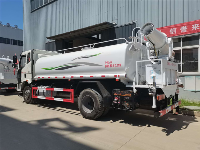 國六解放J6 13方霧炮灑水車