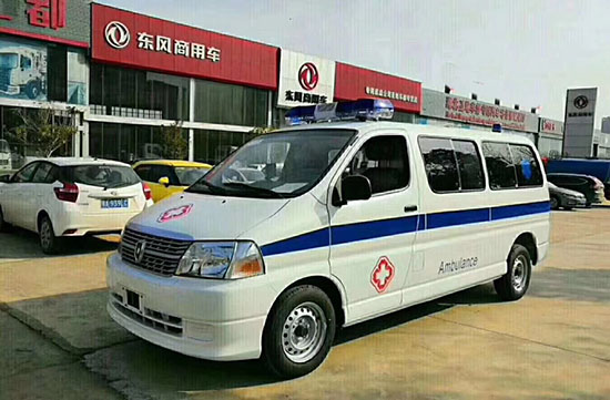 國六金杯新快運救護車