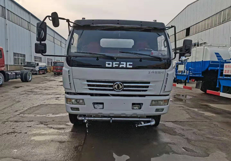二手十噸灑水車