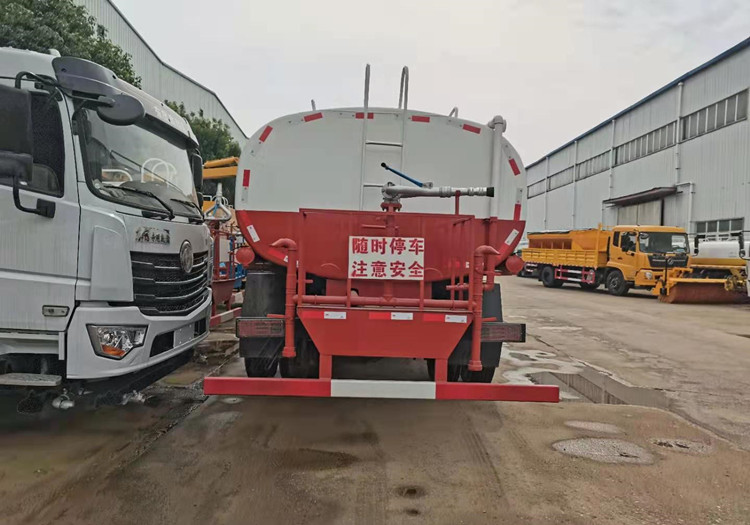 二手東風天錦十二噸灑水車