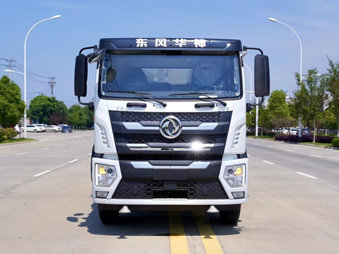 國(guó)六東風(fēng)華神DV3 12方灑水車_12方灑水車價(jià)格_12噸抑塵車廠家_程力灑水車廠